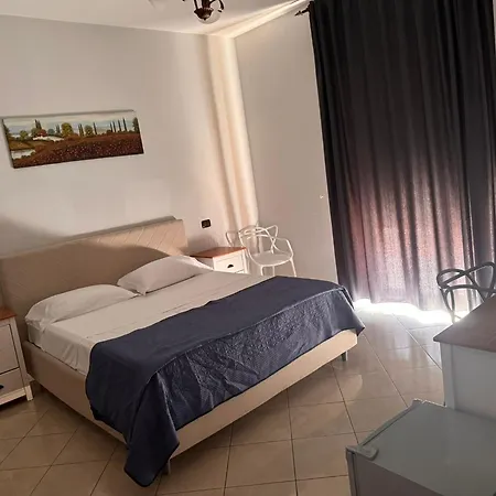 Hotel Vistamare 3*