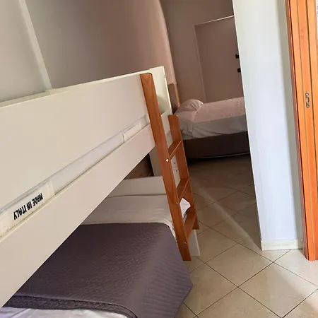 Hotel Vistamare 3*